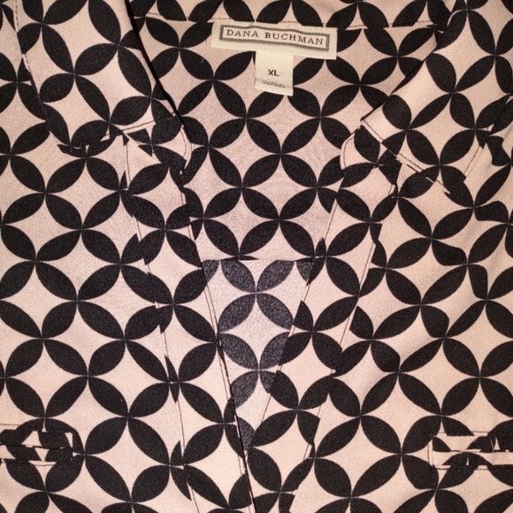 Dana Buchman Beige and Black Crisscross Print Button Front Blouse Size XL - Picture 3 of 8